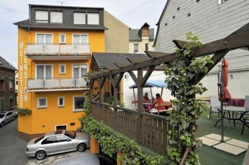 Weinstube Pension Moselbluemchen เซลทิงเงน-อาคทิก ภายนอก รูปภาพ